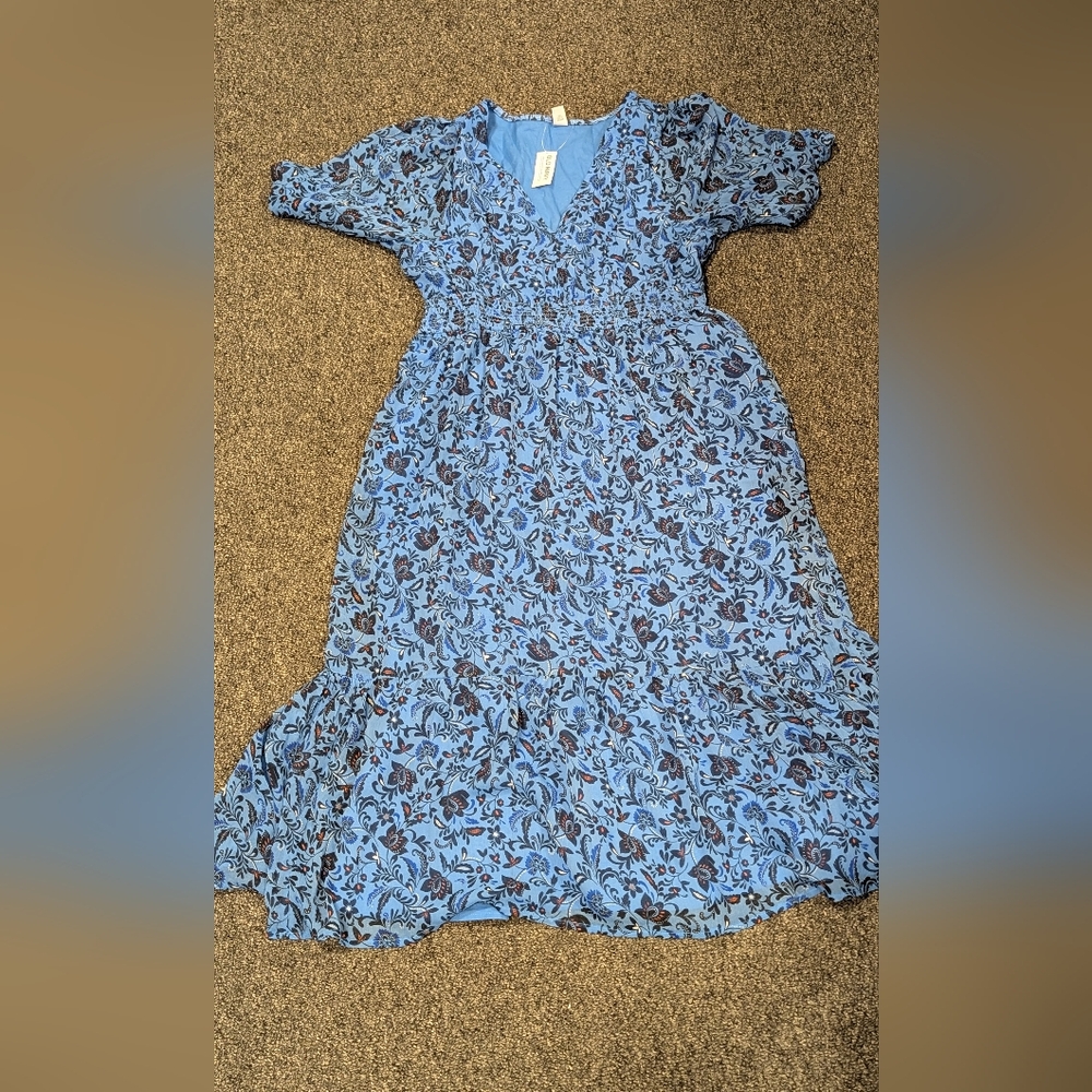 Old Navy Blue Floral Midi Dress - Picture 4 of 5